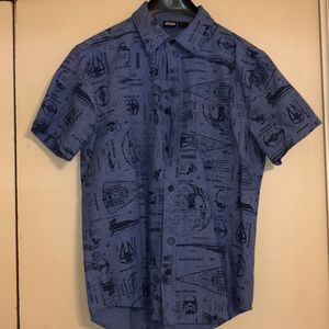 Men’s Stars Wars button-down, short-sleeve, size M